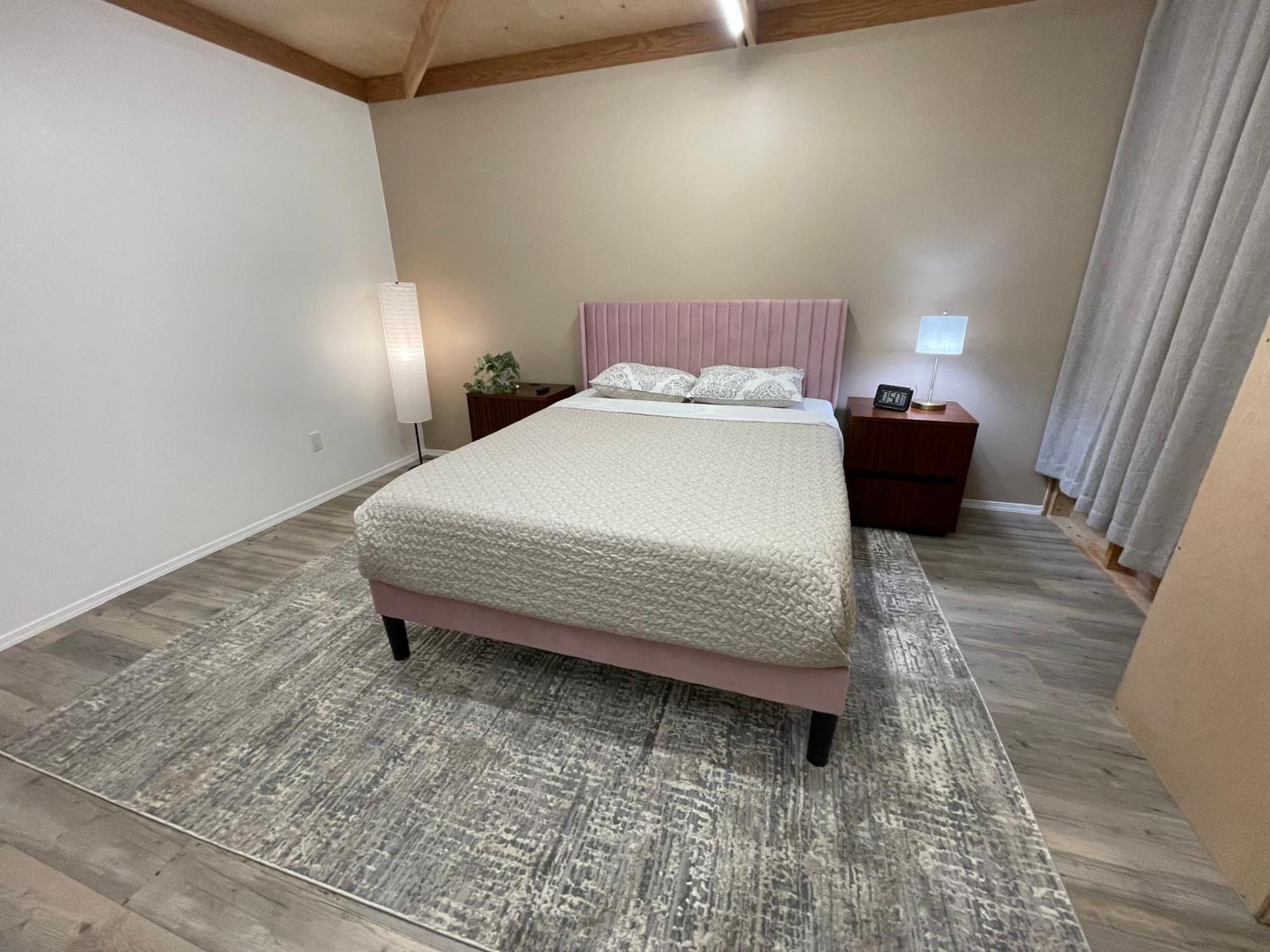 Doho Suites Гонолулу Экстерьер фото
