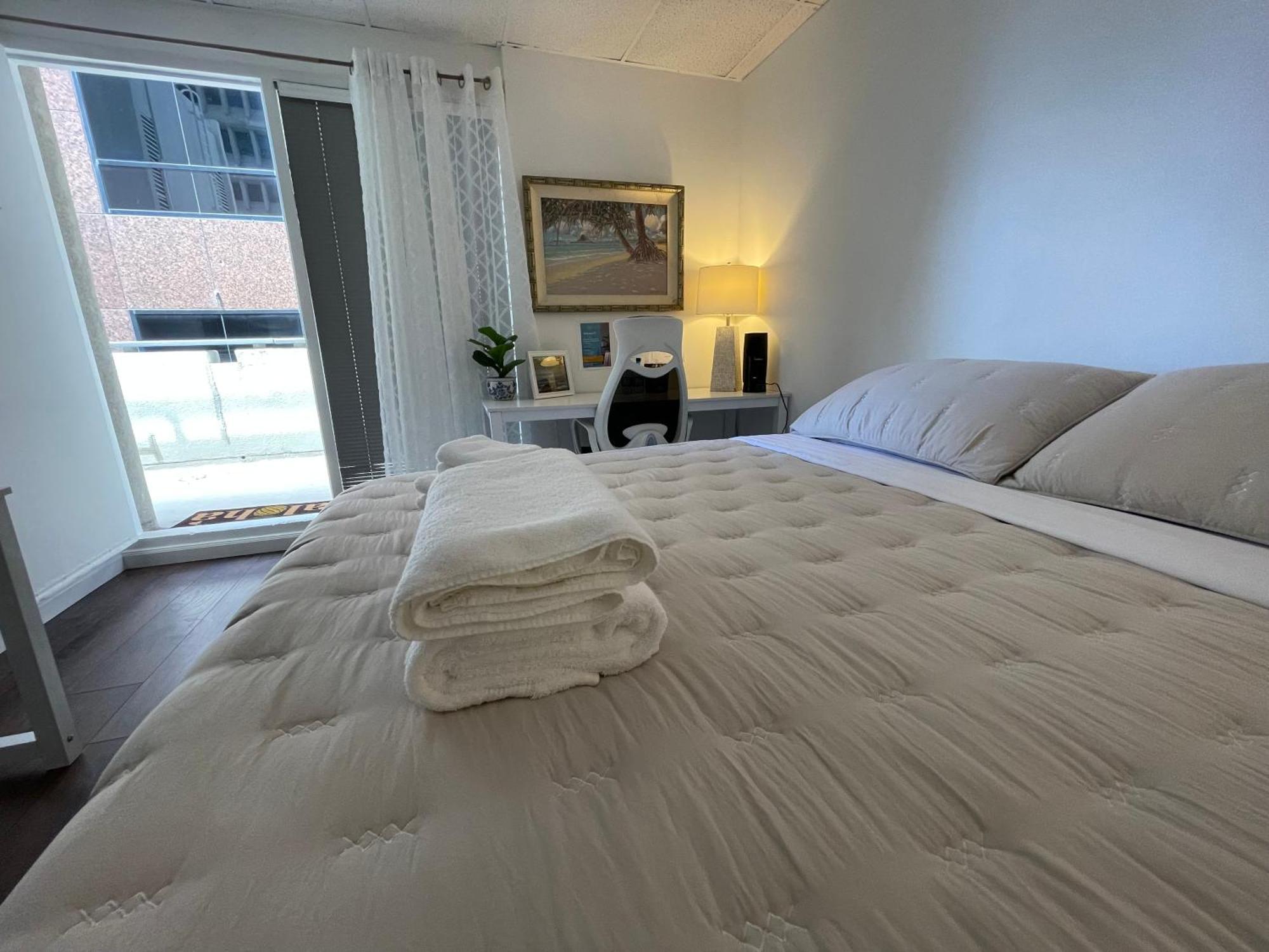 Doho Suites Гонолулу Экстерьер фото