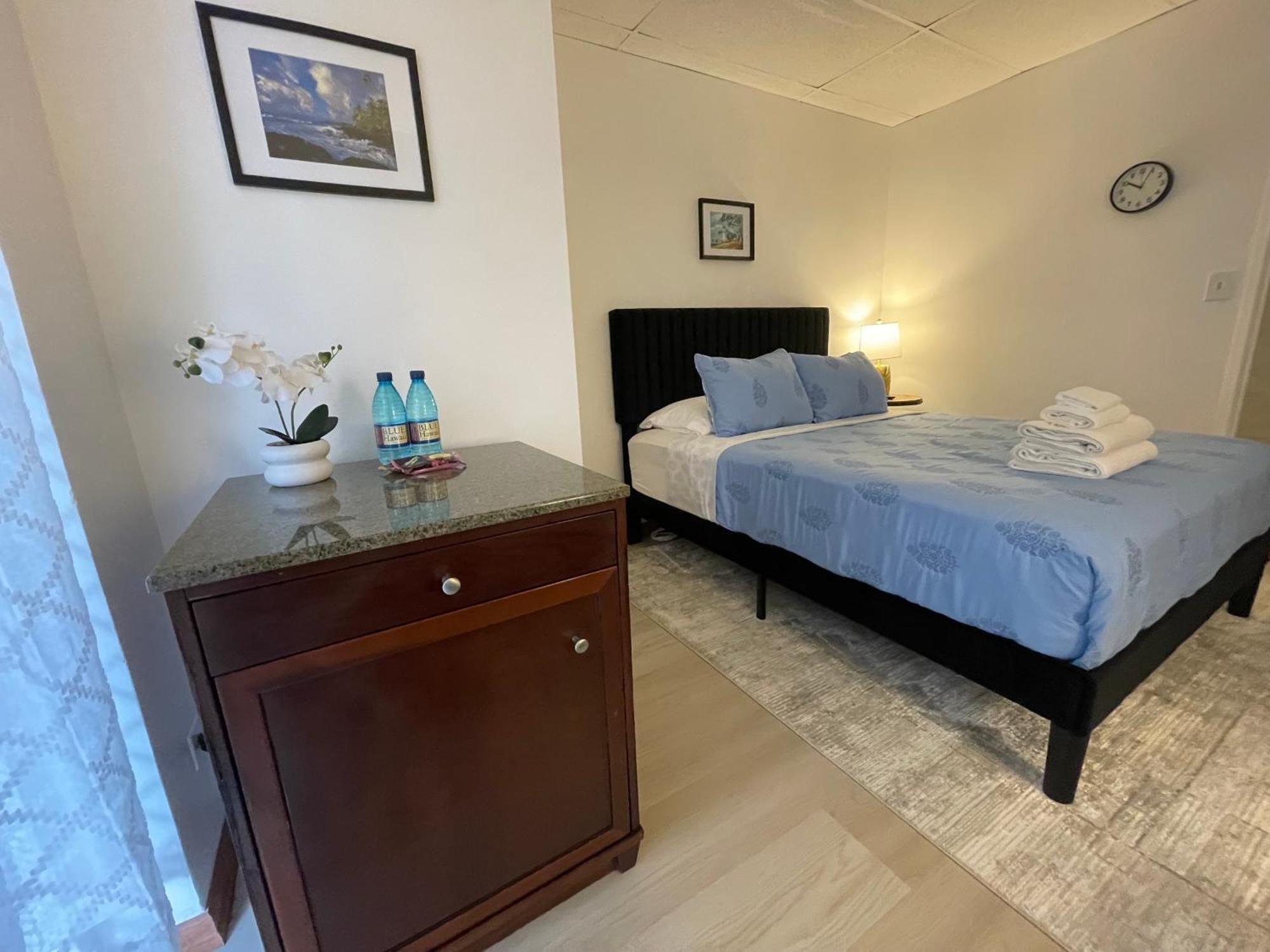 Doho Suites Гонолулу Экстерьер фото